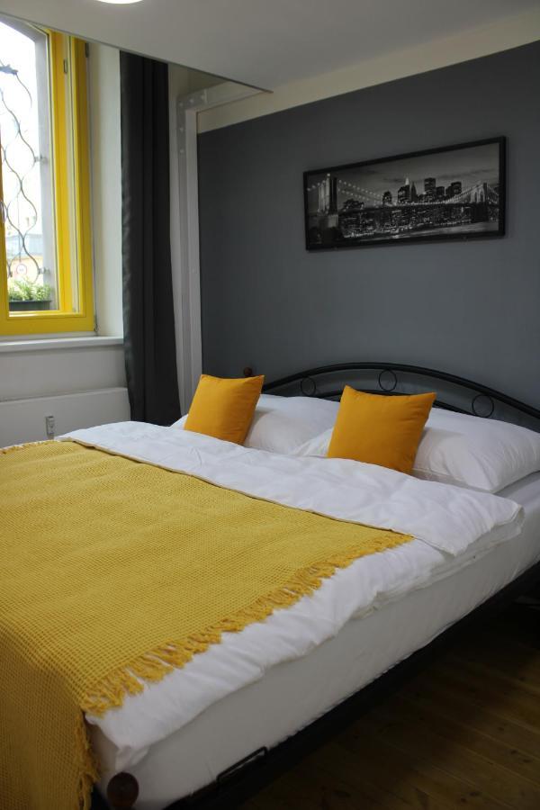 Lyly Apartment - Modern Apartment With Free Parking Praha Eksteriør bilde